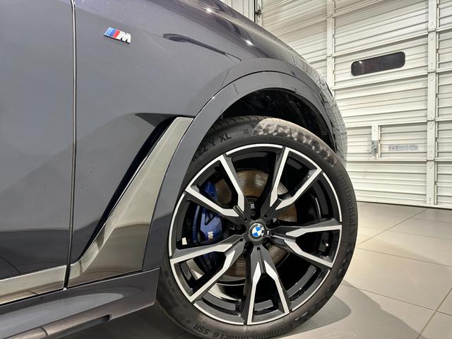 Ｘ７ ｘＤｒｉｖｅ　３５ｄ　Ｍスポーツ　４ＷＤ　ディーゼルターボ　Ｍスポーツ　インテグレイテッドアクティブステアリング　スカイラウンジパノラマルーフ　２列目コンフォートシート　２２インチアロイ　ワンオーナー　認定中古車　２年保証（44枚目）