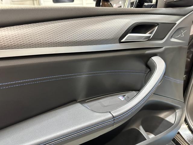 X3 xDrive 20d Mスポーツ ディーゼルターボ 4WD Mスポーツ セレクトパッケージ パノラマサンルーフ リアサイドローラーブラインド ハーマンカードンスピーカー 19インチアロイ ワンオーナー 認定中古車 2年保証(9枚目)