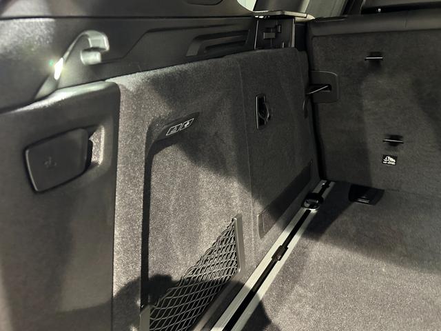 X3 xDrive 20d Mスポーツ ディーゼルターボ 4WD Mスポーツ セレクトパッケージ パノラマサンルーフ リアサイドローラーブラインド ハーマンカードンスピーカー 19インチアロイ ワンオーナー 認定中古車 2年保証(18枚目)