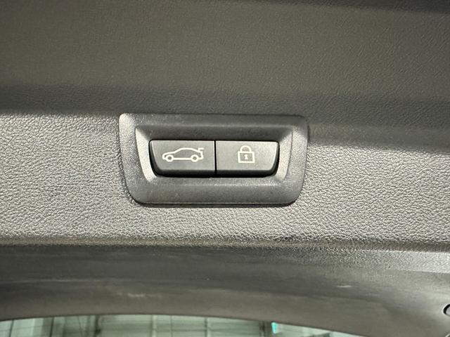 X3 xDrive 20d Mスポーツ ディーゼルターボ 4WD Mスポーツ セレクトパッケージ パノラマサンルーフ リアサイドローラーブラインド ハーマンカードンスピーカー 19インチアロイ ワンオーナー 認定中古車 2年保証(19枚目)