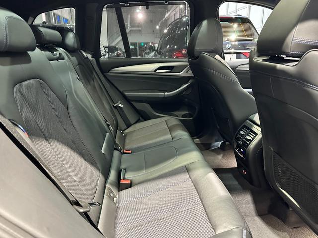 X3 xDrive 20d Mスポーツ ディーゼルターボ 4WD Mスポーツ セレクトパッケージ パノラマサンルーフ リアサイドローラーブラインド ハーマンカードンスピーカー 19インチアロイ ワンオーナー 認定中古車 2年保証(21枚目)