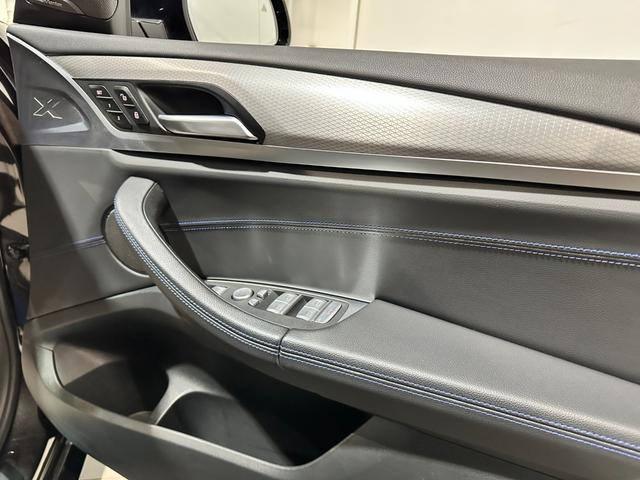 X3 xDrive 20d Mスポーツ ディーゼルターボ 4WD Mスポーツ セレクトパッケージ パノラマサンルーフ リアサイドローラーブラインド ハーマンカードンスピーカー 19インチアロイ ワンオーナー 認定中古車 2年保証(28枚目)