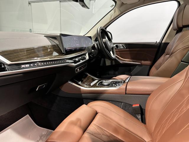 Ｘ５ ｘＤｒｉｖｅ　３５ｄ　エディションＸ　ディーゼルターボ　４ＷＤ　レザーシート　レザーシート　パノラマガラスサンルーフ　アダプティブＬＥＤヘッドライト　４輪アダプティブエアサスペンション　２２インチアロイ　弊社デモカー　認定中古車　２年保証（2枚目）