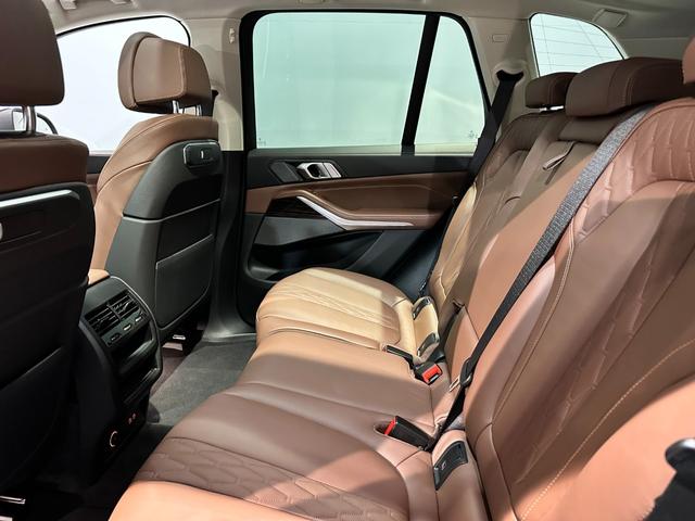 Ｘ５ ｘＤｒｉｖｅ　３５ｄ　エディションＸ　ディーゼルターボ　４ＷＤ　レザーシート　レザーシート　パノラマガラスサンルーフ　アダプティブＬＥＤヘッドライト　４輪アダプティブエアサスペンション　２２インチアロイ　弊社デモカー　認定中古車　２年保証（13枚目）