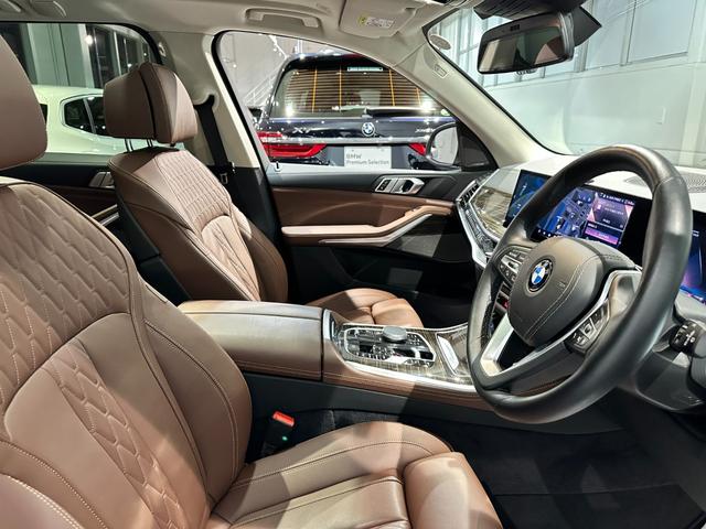 Ｘ５ ｘＤｒｉｖｅ　３５ｄ　エディションＸ　ディーゼルターボ　４ＷＤ　レザーシート　レザーシート　パノラマガラスサンルーフ　アダプティブＬＥＤヘッドライト　４輪アダプティブエアサスペンション　２２インチアロイ　弊社デモカー　認定中古車　２年保証（31枚目）