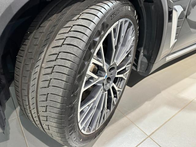 Ｘ５ ｘＤｒｉｖｅ　３５ｄ　エディションＸ　ディーゼルターボ　４ＷＤ　レザーシート　レザーシート　パノラマガラスサンルーフ　アダプティブＬＥＤヘッドライト　４輪アダプティブエアサスペンション　２２インチアロイ　弊社デモカー　認定中古車　２年保証（54枚目）