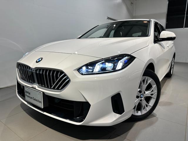 １シリーズ １２０　テクノロジーパッケージ　パーキングアシストプラス　ドライビングアシストプロフェッショナル　マイルドハイブリッドアダプティブＬＥＤヘッドライト　前席シートヒーター　弊社グループデモカー認定中古車２年保証（3枚目）