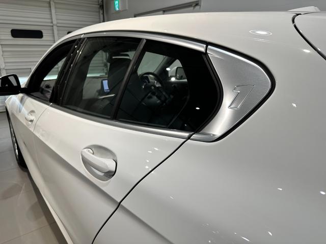 １シリーズ １２０　テクノロジーパッケージ　パーキングアシストプラス　ドライビングアシストプロフェッショナル　マイルドハイブリッドアダプティブＬＥＤヘッドライト　前席シートヒーター　弊社グループデモカー認定中古車２年保証（13枚目）