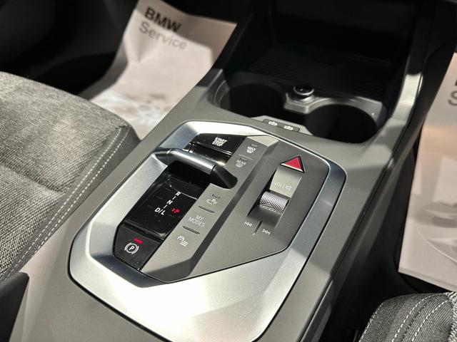 １シリーズ １２０　テクノロジーパッケージ　パーキングアシストプラス　ドライビングアシストプロフェッショナル　マイルドハイブリッドアダプティブＬＥＤヘッドライト　前席シートヒーター　弊社グループデモカー認定中古車２年保証（37枚目）