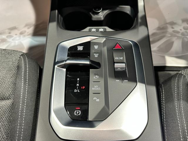 １シリーズ １２０　テクノロジーパッケージ　パーキングアシストプラス　ドライビングアシストプロフェッショナル　マイルドハイブリッドアダプティブＬＥＤヘッドライト　前席シートヒーター　弊社グループデモカー認定中古車２年保証（38枚目）