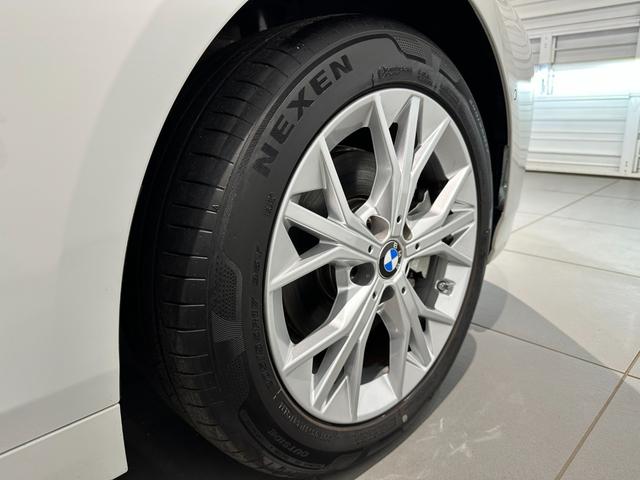 １シリーズ １２０　テクノロジーパッケージ　パーキングアシストプラス　ドライビングアシストプロフェッショナル　マイルドハイブリッドアダプティブＬＥＤヘッドライト　前席シートヒーター　弊社グループデモカー認定中古車２年保証（48枚目）