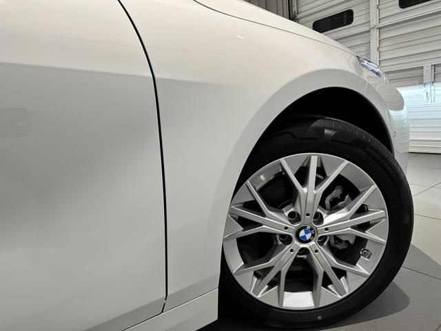 １シリーズ １２０　テクノロジーパッケージ　パーキングアシストプラス　ドライビングアシストプロフェッショナル　マイルドハイブリッドアダプティブＬＥＤヘッドライト　前席シートヒーター　弊社グループデモカー認定中古車２年保証（49枚目）