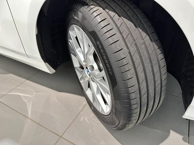 １シリーズ １２０　テクノロジーパッケージ　パーキングアシストプラス　ドライビングアシストプロフェッショナル　マイルドハイブリッドアダプティブＬＥＤヘッドライト　前席シートヒーター　弊社グループデモカー認定中古車２年保証（50枚目）