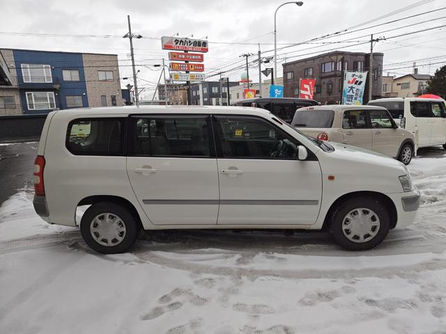 サクシードバン ＵＬ　４ＷＤ・オートマ・運転席・助手席エアバッグ・ＡＢＳ・エアコン・パワーステアリング・パワーウィンドウ・サイドバイザー・冬タイヤ（3枚目）