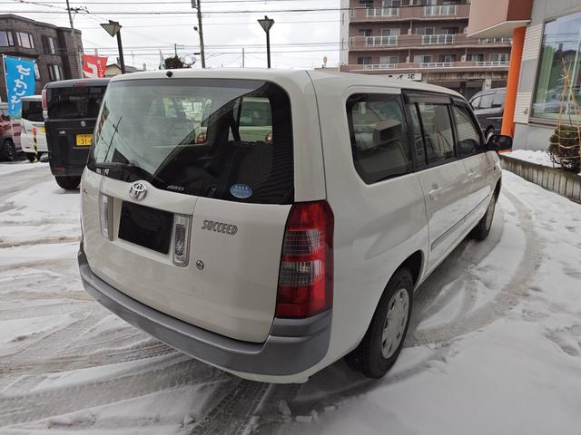 サクシードバン ＵＬ　４ＷＤ・オートマ・運転席・助手席エアバッグ・ＡＢＳ・エアコン・パワーステアリング・パワーウィンドウ・サイドバイザー・冬タイヤ（5枚目）