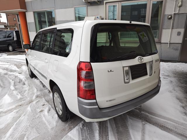 サクシードバン ＵＬ　４ＷＤ・オートマ・運転席・助手席エアバッグ・ＡＢＳ・エアコン・パワーステアリング・パワーウィンドウ・サイドバイザー・冬タイヤ（6枚目）