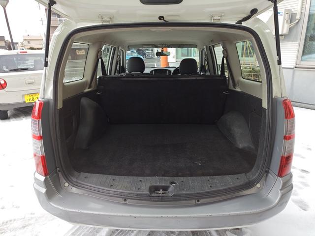 サクシードバン ＵＬ　４ＷＤ・オートマ・運転席・助手席エアバッグ・ＡＢＳ・エアコン・パワーステアリング・パワーウィンドウ・サイドバイザー・冬タイヤ（12枚目）
