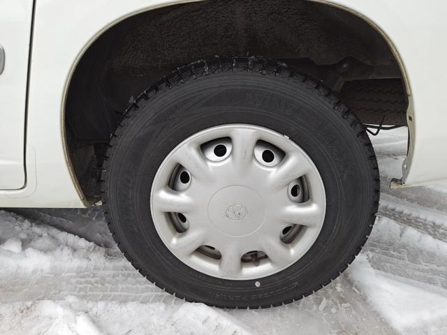 サクシードバン ＵＬ　４ＷＤ・オートマ・運転席・助手席エアバッグ・ＡＢＳ・エアコン・パワーステアリング・パワーウィンドウ・サイドバイザー・冬タイヤ（14枚目）