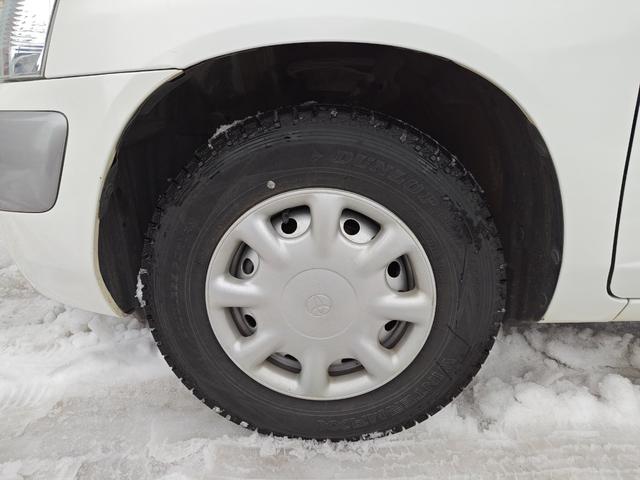サクシードバン ＵＬ　４ＷＤ・オートマ・運転席・助手席エアバッグ・ＡＢＳ・エアコン・パワーステアリング・パワーウィンドウ・サイドバイザー・冬タイヤ（15枚目）