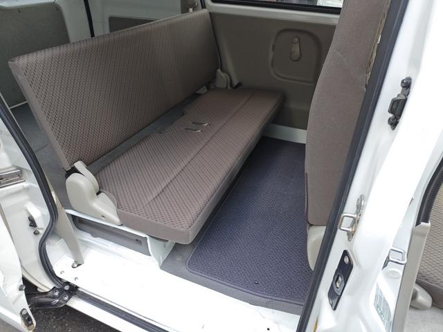 エブリイ ＰＣ　ＰＣハイルーフ・５ＡＧＳ車・４ＷＤ・オートマ・運転席・助手席エアバッグ・エアコン・パワステ・パワーウィンドウ・キーレス・両側スライドドア・レーダーブレーキサポート・夏タイヤ（13枚目）