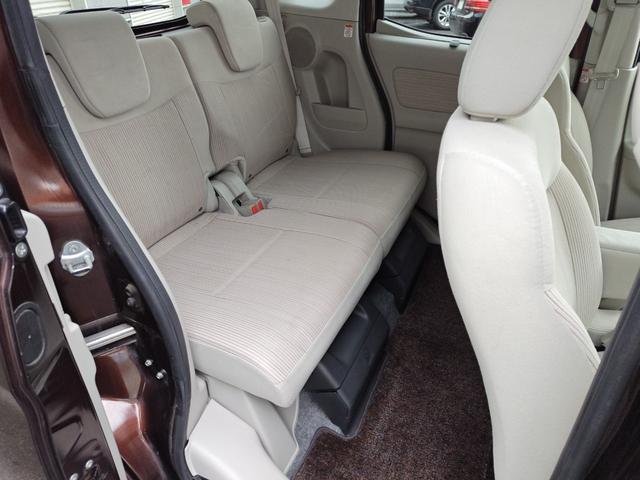 デイズルークス Ｘ　４ＷＤ・オートマ・運転席・助手席エアバッグ・ＡＢＳ・アイドリングストップ車・アラウンドビューモニター・ナビ・ＴＶ・ＥＴＣ・左側パワースライドドア・シートヒーター・寒冷地仕様車・（16枚目）