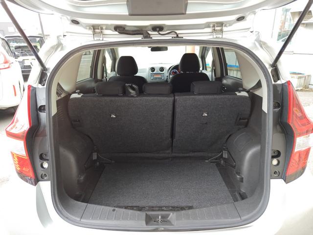 ノート Ｘ　ＦＯＵＲ　４ＷＤ・オートマ・運転席・助手席エアバッグ・ＡＢＳ・サイドバイザー・プッシュスタート・ＥＴＣ・寒冷地仕様車・ＶＤＣ・エマージェンシーブレーキ・夏冬タイヤ（15枚目）