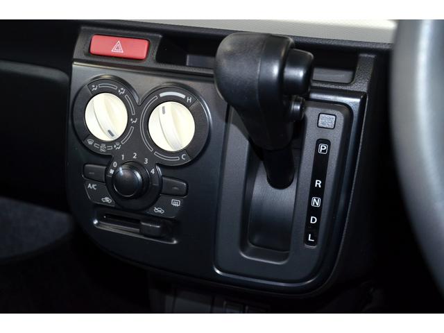 アルト Ｌ　４ＷＤ　買取直販　衝突軽減　ワンオーナー　シートヒーター　キーレスエントリー　純正ＣＤオーディオ　横滑り防止装置　頸部衝撃緩和ヘッドレスト　アイドリングストップ　エアーコンディショナー　Ｗエアバッグ（5枚目）