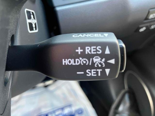 ＲＸ ＲＸ４５０ｈ　４ＷＤ　ドライブレコーダー　バックカメラ　フロントカメラ　クリアランスソナー　オートクルーズコントロール　レーンアシスト　パワーシート　衝突被害軽減システム　ナビ　ＴＶ　オートマチックハイビーム（9枚目）