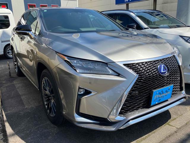 ＲＸ ＲＸ４５０ｈ　４ＷＤ　ドライブレコーダー　バックカメラ　フロントカメラ　クリアランスソナー　オートクルーズコントロール　レーンアシスト　パワーシート　衝突被害軽減システム　ナビ　ＴＶ　オートマチックハイビーム（15枚目）