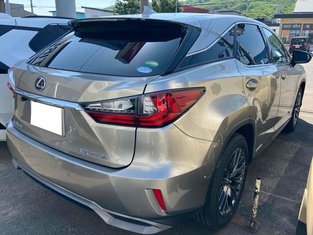 ＲＸ ＲＸ４５０ｈ　４ＷＤ　ドライブレコーダー　バックカメラ　フロントカメラ　クリアランスソナー　オートクルーズコントロール　レーンアシスト　パワーシート　衝突被害軽減システム　ナビ　ＴＶ　オートマチックハイビーム（16枚目）