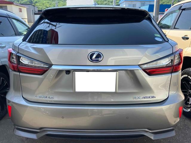 ＲＸ ＲＸ４５０ｈ　４ＷＤ　ドライブレコーダー　バックカメラ　フロントカメラ　クリアランスソナー　オートクルーズコントロール　レーンアシスト　パワーシート　衝突被害軽減システム　ナビ　ＴＶ　オートマチックハイビーム（17枚目）