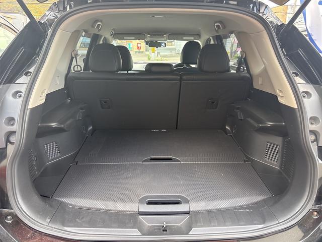 エクストレイル ２０Ｘ　エマージェンシーブレーキパッケージ　４ＷＤ　ＥＴＣ　クリアランスソナー　衝突被害軽減システム　ナビ　ＴＶ　オートライト　アルミホイール　スマートキー　アイドリングストップ　電動格納ミラー　シートヒーター　ＣＶＴ　盗難防止システム（19枚目）