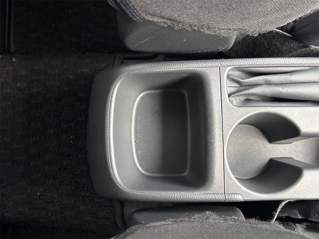 ヤリス ハイブリッドＸ　４ＷＤ　ドライブレコーダー　ＥＴＣ　バックカメラ　ナビ　オートクルーズコントロール　レーンアシスト　衝突被害軽減システム　オートマチックハイビーム　オートライト　スマートキー　電動格納ミラー　ＣＶＴ（34枚目）