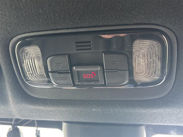 ヤリス ハイブリッドＸ　４ＷＤ　ドライブレコーダー　ＥＴＣ　バックカメラ　ナビ　オートクルーズコントロール　レーンアシスト　衝突被害軽減システム　オートマチックハイビーム　オートライト　スマートキー　電動格納ミラー　ＣＶＴ（38枚目）