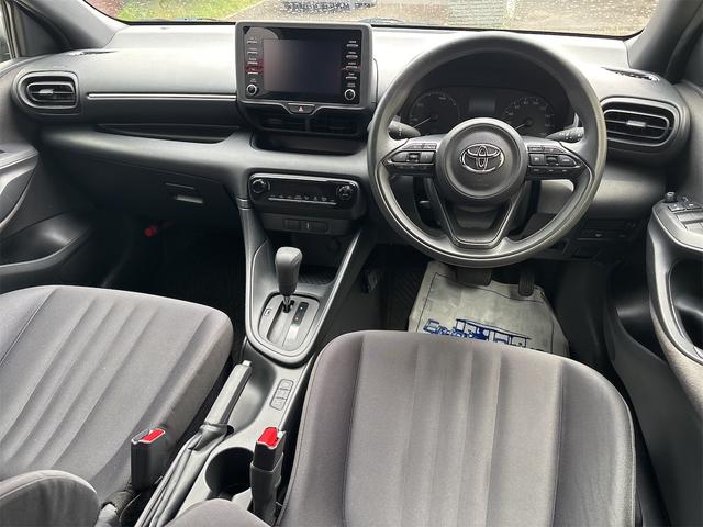 ヤリス ハイブリッドＸ　４ＷＤ　ドライブレコーダー　ＥＴＣ　バックカメラ　ナビ　オートクルーズコントロール　レーンアシスト　衝突被害軽減システム　オートマチックハイビーム　オートライト　スマートキー　電動格納ミラー　ＣＶＴ（40枚目）