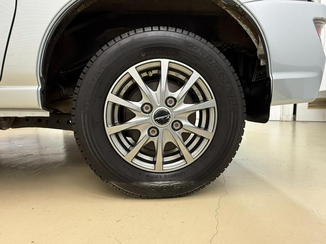 ハイゼットカーゴ スペシャルＳＡＩＩＩ　ハイルーフ　後期モデル　パートタイム４ＷＤ　パワーウインドウ付き　ＥＴＣ　リアヒーター　ＬＥＤヘッドライト　オートハイビーム（24枚目）