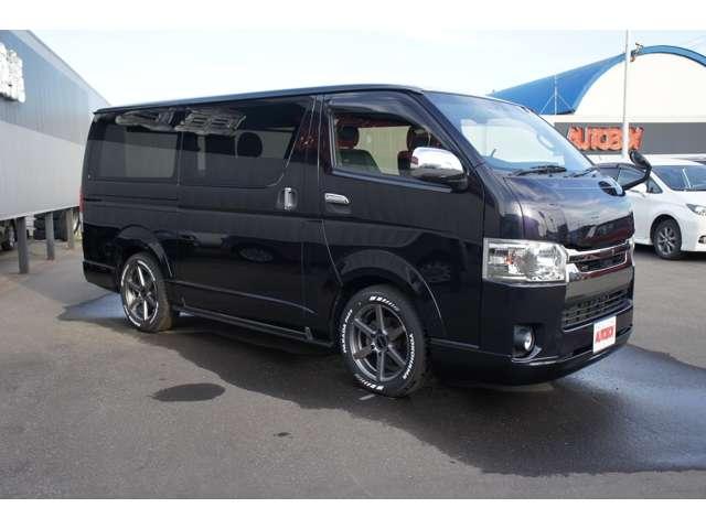 レジアスエースバン スーパーＧＬ　ダークプライムＩＩ　４ＷＤ　４１５ＣＯＢＲＡ　Ｓ－６ボンネット＆クリーンルック３Ｆリップ＆ステージ２ルーフスポイラー＆バッドラッカーＳＤ－６　１７インチＡＷ　両側パワースライドドア　ＥＴＣ　社外コンソールＢＯＸ（4枚目）