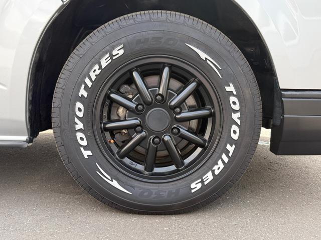 ハイエースバン 　２．８　ＤＸ　ロング　ディーゼルターボ　４ＷＤ　寒冷地仕様　４１５ＣＯＢＲＡ　丸目ヘッドライトキット　ＥＮＣＢ１６インチアルミ　トーヨーオープンカントリー（24枚目）