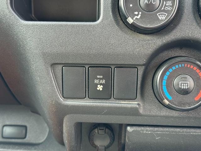 ハイエースバン 　２．８　ＤＸ　ロング　ディーゼルターボ　４ＷＤ　寒冷地仕様　４１５ＣＯＢＲＡ　丸目ヘッドライトキット　ＥＮＣＢ１６インチアルミ　トーヨーオープンカントリー（26枚目）