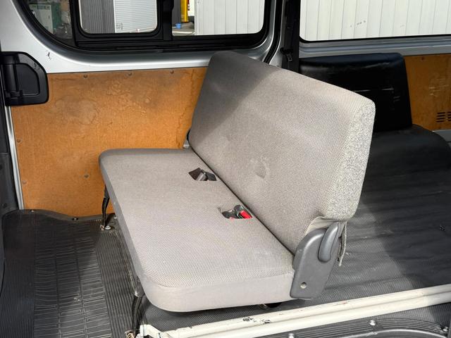 ハイエースバン 　２．８　ＤＸ　ロング　ディーゼルターボ　４ＷＤ　寒冷地仕様　４１５ＣＯＢＲＡ　丸目ヘッドライトキット　ＥＮＣＢ１６インチアルミ　トーヨーオープンカントリー（29枚目）