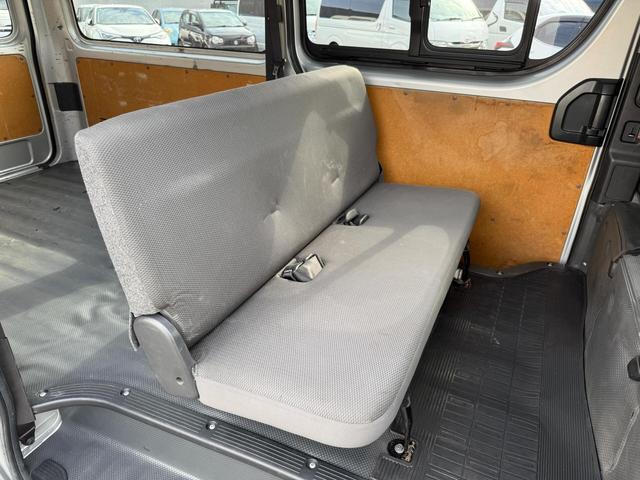 ハイエースバン 　２．８　ＤＸ　ロング　ディーゼルターボ　４ＷＤ　寒冷地仕様　４１５ＣＯＢＲＡ　丸目ヘッドライトキット　ＥＮＣＢ１６インチアルミ　トーヨーオープンカントリー（34枚目）