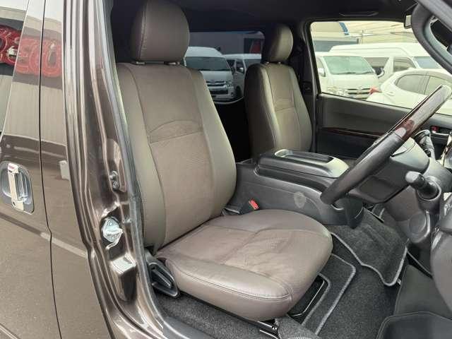 ハイエースバン スーパーＧＬ　５０ＴＨ　アニバーサリーリミテッド　４ＷＤ　４１５ＣＯＢＲＡ　ＣＬ－３　ステージ２ルーフスポイラー　Ｂｙ２ＮＥＯ　ＢＡＤフェイスボンネット　ローフォルムフェンダー　ＥＳＳＥＸ　１７インチブロンズホイール（23枚目）