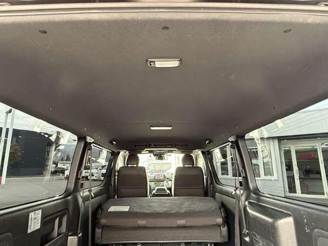 ハイエースバン スーパーＧＬ　５０ＴＨ　アニバーサリーリミテッド　４ＷＤ　４１５ＣＯＢＲＡ　ＣＬ－３　ステージ２ルーフスポイラー　Ｂｙ２ＮＥＯ　ＢＡＤフェイスボンネット　ローフォルムフェンダー　ＥＳＳＥＸ　１７インチブロンズホイール（47枚目）