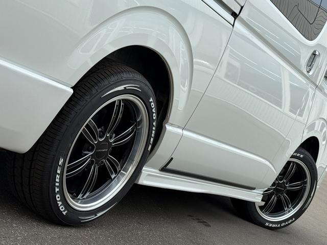 ハイエースバン スーパーGL ダークプライムII 4WD ワンオーナー 寒冷地仕様 パノラミックビューモニター デジタルインナーミラー 415COBRA CL-3フロントリップ CL-2サイドステップ CL-ステップリアバンパー バッドラッカー(13枚目)