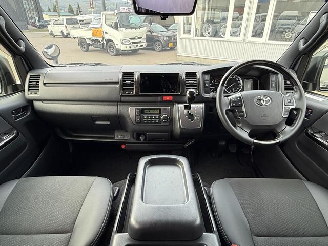 ハイエースバン スーパーGL ダークプライムII 4WD ワンオーナー 寒冷地仕様 パノラミックビューモニター デジタルインナーミラー 415COBRA CL-3フロントリップ CL-2サイドステップ CL-ステップリアバンパー バッドラッカー(32枚目)