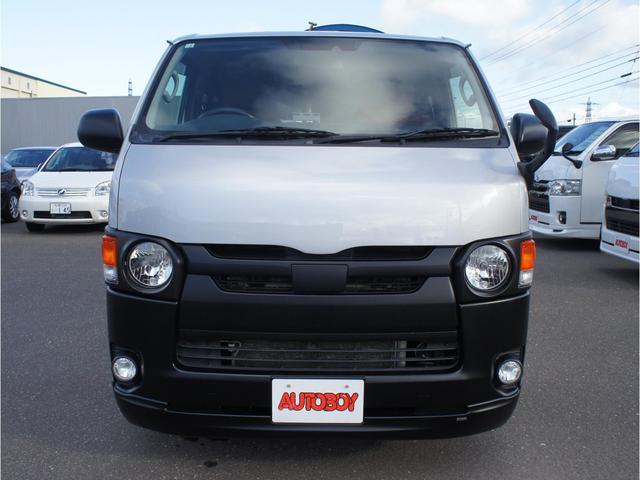 レジアスエースバン スーパーＧＬ　４ＷＤ　４１５ＣＯＢＲＡ丸目キット＆ＣＬ３フロントリップ＆ステージＩリアスポ　４１５ＳＡＦＡＲＩオーバーフェンダー　ＥＳＳＥＸステラ１６インチＡＷ　ＴＯＹＯオープンカントリーＲ／Ｔ　寒冷地仕様（2枚目）