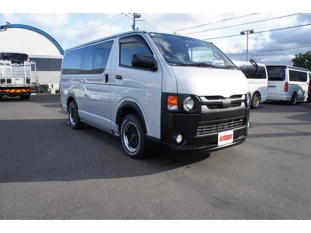 レジアスエースバン スーパーＧＬ　４ＷＤ　４１５ＣＯＢＲＡ丸目キット＆ＣＬ３フロントリップ＆ステージＩリアスポ　４１５ＳＡＦＡＲＩオーバーフェンダー　ＥＳＳＥＸステラ１６インチＡＷ　ＴＯＹＯオープンカントリーＲ／Ｔ　寒冷地仕様（3枚目）