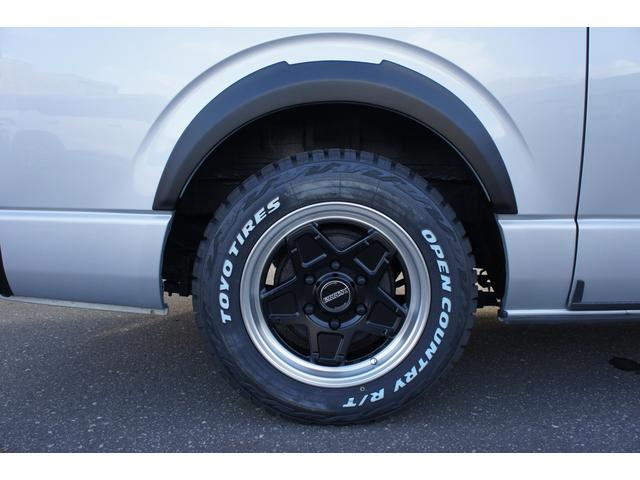 レジアスエースバン スーパーＧＬ　４ＷＤ　４１５ＣＯＢＲＡ丸目キット＆ＣＬ３フロントリップ＆ステージＩリアスポ　４１５ＳＡＦＡＲＩオーバーフェンダー　ＥＳＳＥＸステラ１６インチＡＷ　ＴＯＹＯオープンカントリーＲ／Ｔ　寒冷地仕様（17枚目）