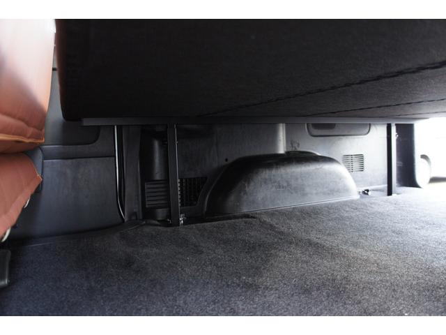 レジアスエースバン スーパーＧＬ　４ＷＤ　４１５ＣＯＢＲＡ丸目キット＆ＣＬ３フロントリップ＆ステージＩリアスポ　４１５ＳＡＦＡＲＩオーバーフェンダー　ＥＳＳＥＸステラ１６インチＡＷ　ＴＯＹＯオープンカントリーＲ／Ｔ　寒冷地仕様（43枚目）