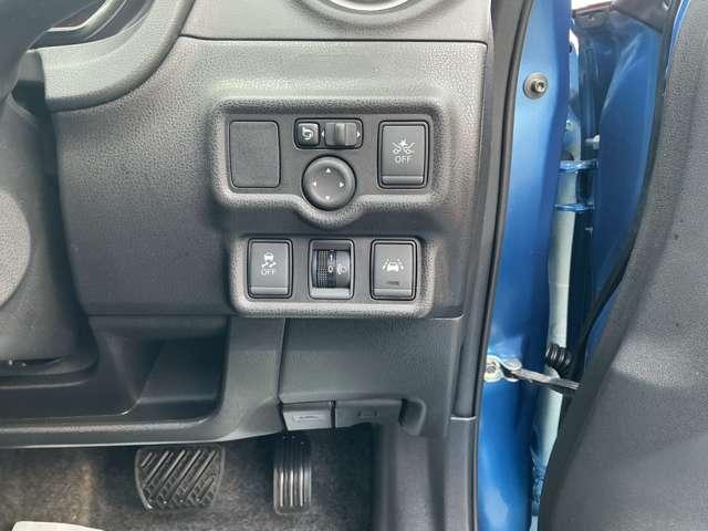 ノート 1.2 X FOUR 4WD ナビ付(13枚目)